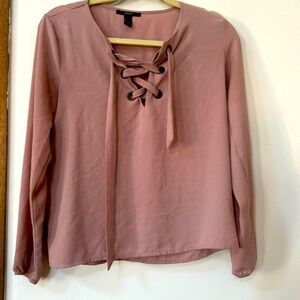 The perfect flowy work blouse